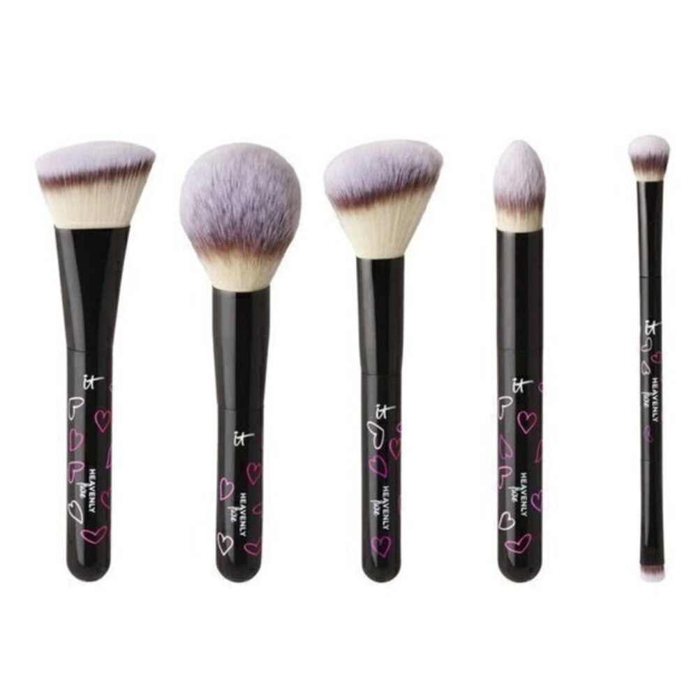 IT Cosmetics Heavenly Luxe skin loving brush set with case. New in Box - Picture 2 of 16